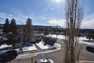 Photo 2: 22 7720 39 Avenue NW in Calgary: Bowness Apartment for sale : MLS®# A2034540
