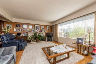 Photo 2: 5345 SHELBY Court in Burnaby: Deer Lake Place House for sale (Burnaby South)  : MLS®# R2146140