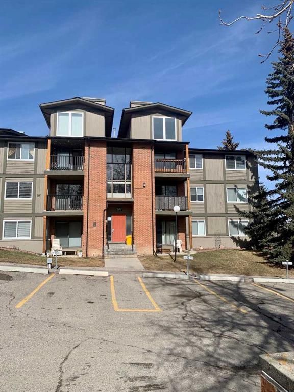 FEATURED LISTING: 211 - 6400 Coach Hill Road Southwest Calgary