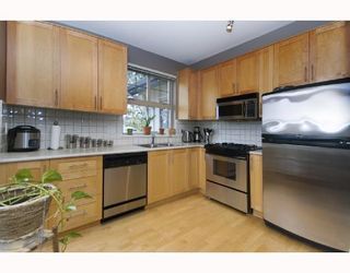 Photo 5: 2313 4625 VALLEY Drive in Vancouver: Quilchena Condo for sale (Vancouver West)  : MLS®# V701908