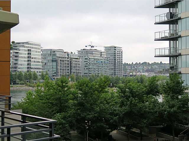 Photo 18: Photos: 305 29 SMITHE Mews in Vancouver: Yaletown Condo for sale in "COOPERS LOOKOUT" (Vancouver West)  : MLS®# V1139526