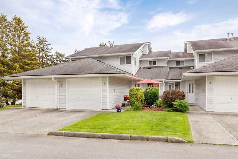 FEATURED LISTING: 5 - 1190 FALCON Drive Coquitlam