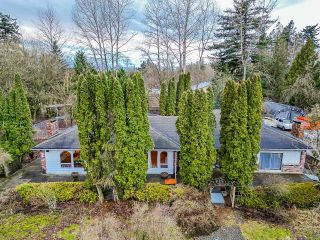 Main Photo: 25789 8 Avenue in Langley: Otter District House for sale : MLS®# R2846367