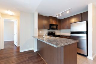 Photo 4: 3503 898 CARNARVON Street in New Westminster: Downtown NW Condo for sale in "Azure I" : MLS®# R2409747