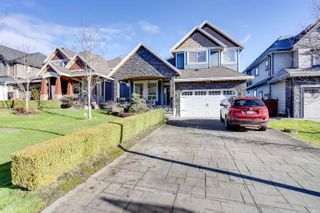 Photo 1: 2262 MADRONA Place in Surrey: King George Corridor House for sale (South Surrey White Rock)  : MLS®# R2648447