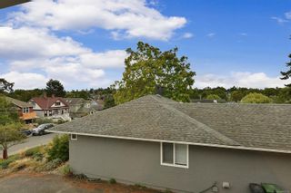 Photo 34: 2536 ASQUITH St in Victoria: Vi Oaklands House for sale : MLS®# 883783