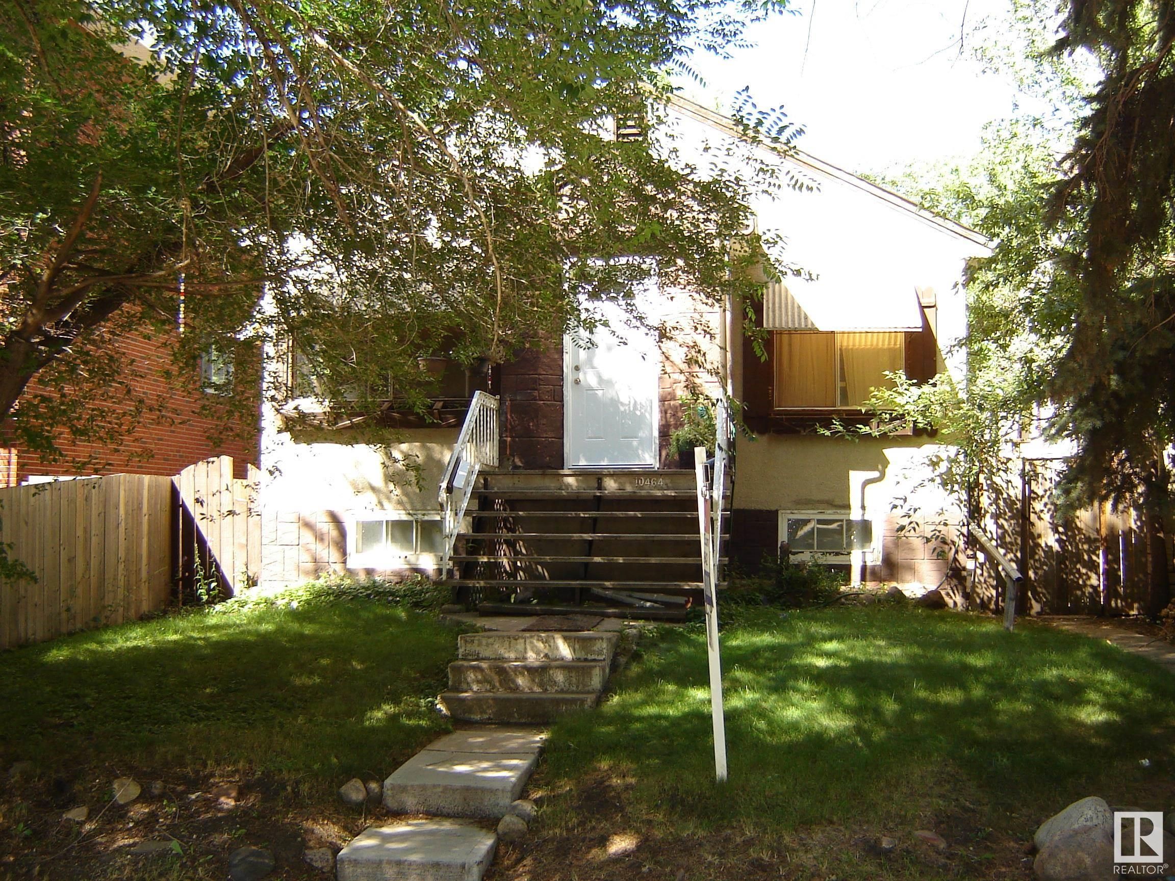Main Photo: 10464 76 Avenue in Edmonton: Zone 15 House for sale : MLS®# E4309409