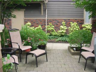 Photo 2: # 222 600 PARK CR in New Westminster: GlenBrooke North Condo for sale in "ROYCROFT" : MLS®# V907464