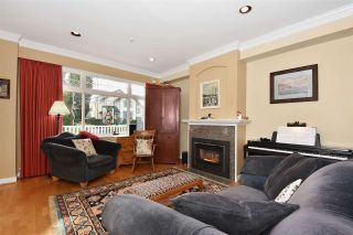 Photo 2: 1819 W 11TH Avenue in Vancouver: Kitsilano Townhouse for sale (Vancouver West)  : MLS®# R2043324