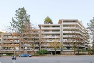 Photo 1: 214 5932 PATTERSON Avenue in Burnaby: Metrotown Condo for sale in "Parkcrest" (Burnaby South)  : MLS®# R2740119