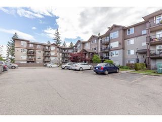 Photo 4: 114 2581 LANGDON Street in Abbotsford: Abbotsford West Condo for sale in "COBBLESTONE" : MLS®# R2725256