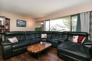Photo 7: 2265 MADRONA Place in Surrey: King George Corridor House for sale (South Surrey White Rock)  : MLS®# R2654583