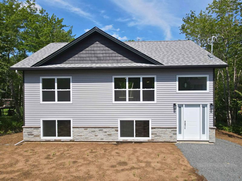 FEATURED LISTING: 26 Rockwell Drive Mount Uniacke