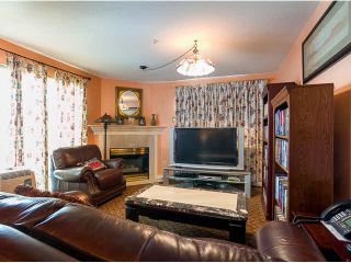 Photo 3: 302 1655 GRANT Avenue in Port Coquitlam: Glenwood PQ Condo for sale in "BENTON" : MLS®# V1081330