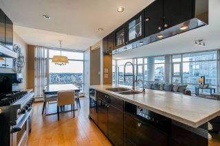 Photo 15: 2701 1199 MARINASIDE Crescent in Vancouver: Yaletown Condo for sale in "AQUARIUS I" (Vancouver West)  : MLS®# R2564661