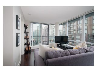 Photo 4: # 1807 1088 RICHARDS ST in Vancouver: Yaletown Condo for sale (Vancouver West)  : MLS®# V1055333