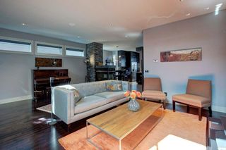 Photo 4: 2430 31 Avenue SW in Calgary: Richmond Semi Detached (Half Duplex) for sale : MLS®# A2013534