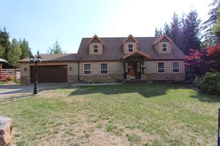 Photo 39: 7596 Mountain Drive in Anglemont: North Shuswap House for sale (Shuswap)  : MLS®# 10142790
