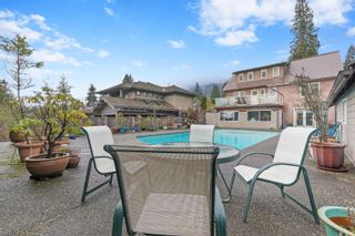 Photo 4: 2308 LAWSON Avenue in West Vancouver: Dundarave House for sale in "Dundarave" : MLS®# R2873530