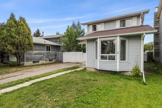 Photo 1: 241 Shawcliffe Circle SW in Calgary: Shawnessy Detached for sale : MLS®# A2001227