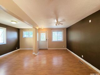 Photo 2: 415 P Avenue North in Saskatoon: Mount Royal SA Residential for sale : MLS®# SK909006