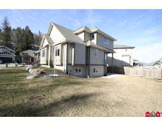 Photo 10: 46213 KERMODE Crescent in Sardis: Promontory House for sale in "BEAR CREEK" : MLS®# H2900411