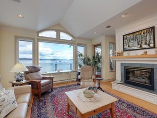 Photo 11: 734 Sea Dr in Central Saanich: CS Brentwood Bay House for sale : MLS®# 957131
