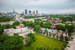 Photo 2: 166 Masson Street in Winnipeg: St Boniface Residential for sale (2A)  : MLS®# 202216884