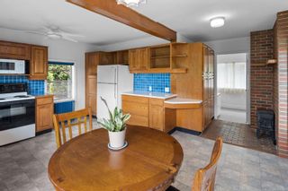 Photo 11: 3751 Cadboro Bay Rd in Saanich: SE Cadboro Bay Single Family Residence for sale (Saanich East)  : MLS®# 963901