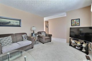Photo 7: 34 Bedford Crescent in Regina: Glencairn Residential for sale : MLS®# SK963333