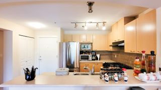 Photo 5: 211 2958 SILVER SPRINGS Boulevard in Coquitlam: Westwood Plateau Condo for sale : MLS®# R2690091