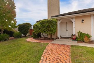 Photo 2: CARLSBAD SOUTH House for sale : 3 bedrooms : 7415 Carlina St in Carlsbad