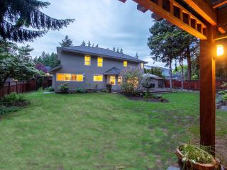 Photo 9: 1980 134 Street in Surrey: Crescent Bch Ocean Pk. House for sale (South Surrey White Rock)  : MLS®# R2697178