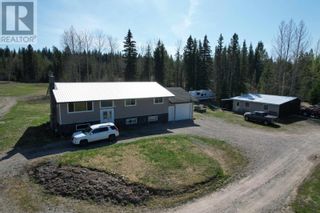 Photo 3: 2904 RAWLINGS ROAD in Quesnel: House for sale : MLS®# R2761114