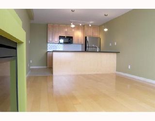 Photo 4: 1805 989 BEATTY Street in Vancouver: Downtown VW Condo for sale in "NOVA" (Vancouver West)  : MLS®# V662596
