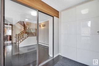 Photo 4: 11207 99 Avenue in Edmonton: Zone 12 House for sale : MLS®# E4300565