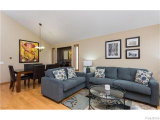 Photo 4: 39 Oakhurst Crescent in Winnipeg: Residential for sale : MLS®# 1614369