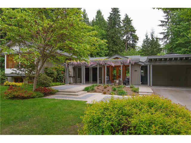Main Photo: 604 THE DEL in North Vancouver: Delbrook House for sale : MLS®# V1065926