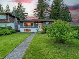 Photo 2: 2049 CORTELL Street in North Vancouver: Pemberton Heights House for sale : MLS®# R2705567