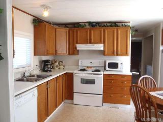 Photo 3: 16 129 Meridian Way in PARKSVILLE: PQ Parksville Manufactured Home for sale (Parksville/Qualicum)  : MLS®# 680673