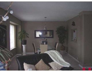 Photo 5: 31406 UPPER MACLURE Road in Abbotsford: Abbotsford West Townhouse for sale in "ELWOOD ESTATES" : MLS®# F2702993