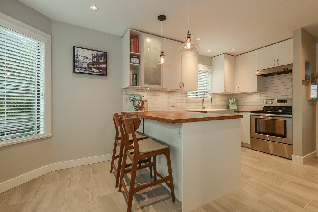 Main Photo: 24 10111 GILBERT Road in Richmond: Woodwards Townhouse for sale in "SUNRISE VILLAGE" : MLS®# R2516255