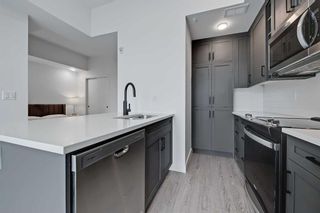 Photo 5: 607 3932 University Avenue NW in Calgary: University District Apartment for sale : MLS®# A2130258