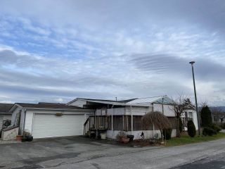 Photo 6: 103 41168 LOUGHEED Highway in Mission: Dewdney Deroche Manufactured Home for sale in "Oasis Estates" : MLS®# R2543776