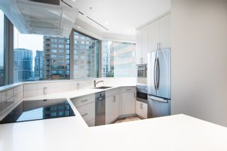 Photo 16: 814 1177 HORNBY Street in Vancouver: Downtown VW Condo for sale in "London Place" (Vancouver West)  : MLS®# R2869569
