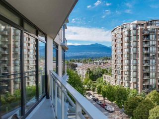 Photo 14: 808 155 W 1ST Street in North Vancouver: Lower Lonsdale Condo for sale in "TIME" : MLS®# R2094578
