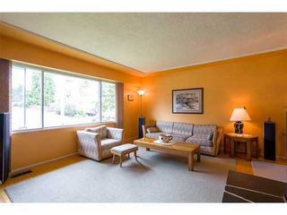 Photo 3: 1940 ORLAND Drive in Coquitlam: Central Coquitlam Home for sale ()  : MLS®# V1059909