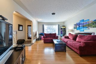 Photo 7: 2344 23 Street NW in Calgary: Banff Trail Detached for sale : MLS®# A2020825
