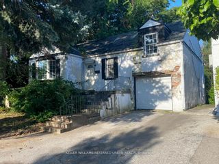 Photo 1: 20 Boylen Street in Toronto: Humberlea-Pelmo Park W4 House (1 1/2 Storey) for sale (Toronto W04)  : MLS®# W8040602