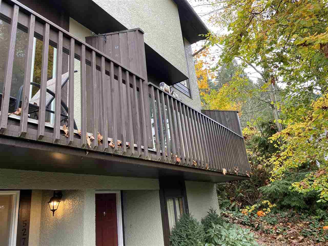 Main Photo: 525 IOCO Road in Port Moody: North Shore Pt Moody Townhouse for sale in "Sentinel Hill" : MLS®# R2517230